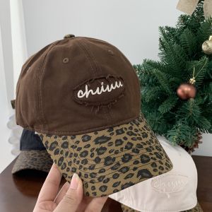 หมวกเบสบอลลายเสือดาวย้อนยุคฤดูใบไม้ร่วงและฤดูหนาว หมวกเบสบอลสไตล์อเมริกันสุดแซ่บ หมวกแฟชั่นทรงปากเป็ด หมวกแฟชั่นสำหรับผู้หญิง