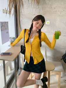 เสื้อคาร์ดิแกนถักสีเหลืองสำหรับผู้หญิง ทรงสลิมฟิต แขนยาว แฟชั่นฤดูใบไม้ผลิ เสื้อคลุมกันแดด เสื้อคลุมกันหนาว แขนยาว คอกลม