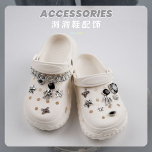 2025 New Womens Hole Shoe Accessories Diamond Pearl Decorations Small Fragrance Style High-End Feeling DIY Shoe Clips