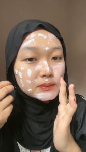 [BESTSELLER] Glow & Lovely Sunscreen UV Duo SPF35 PA+++ | Fair & Lovely with Vitamin C Serum Sunblock Glowing Tone Up Waterproof Water Resistance Brightening SS Wajah Face Cream for Normal Oily Dull Acne Prone Sensitive All Skin Types Unilever BPOM