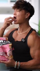 [BIG SIZE] 113g snack từ ức gà WILDE Protein Chips giàu đạm