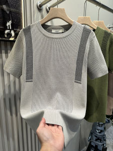 เสื้อยืดคอกลมแขนสั้นถักแบบมีรูสำหรับผู้ชาย ทรงหลวม สไตล์ฤดูร้อน 2024 เสื้อเชิ้ตทรงคลาสสิกแบบลำลองสำหรับผู้ชาย