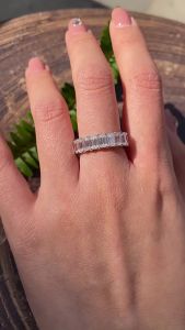 Pretty Beauty Emerald Cut Moissanite Half Eternity Band for Women S925 Silver Baguette Diamond Promise Ring Fine Wedding Jewelry