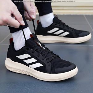 adidas | Giày Thể Thao Mùa Hè Nhẹ Và Thoáng Khí