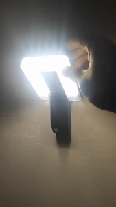 Lampu surya dengan sensor gerak untuk luar ruangan lampu pagar surya IP65 lampu dinding keamanan luar ruangan taman dan dek dengan 3 mode surya