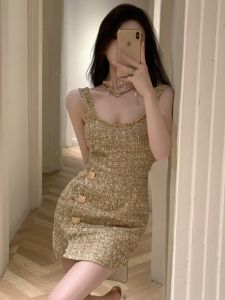 GUZILIAN | Váy ngắn hở vai cổ vuông cho nữ mùa hè thanh lịch váy chữ A bó sát cổ điển phong cách Hàn Quốc váy ngắn