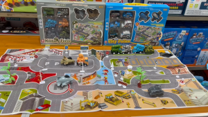 MAINAN TRUK MILITER PESAWAT TEMPUR + PETA
