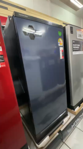 Toshiba ตู้เย็น 1 ประตูขนาด 6.4Q รุ่น Curve GR-D189