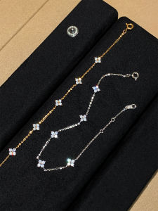 Sterling Silver Zircon Four-leaf Clover Delicate Bracelet