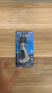 V Club Archery Handheld Heavy Duty Arrow Shaft Cutter - Peeling Range 4-28mm - Cutter Hardness HRC60 - Free Spare Blade