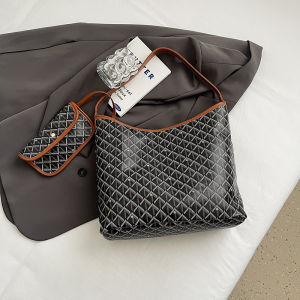 Fashionable Versatile Womens Shoulder Bag Underarm Tote Bag Large Capacity Retro Commuter Bag 2024 New Style Korean Style