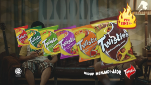 Twisties Cheese/Chicken/Tomato/BBQ/Hot & Spicy/Sour Cream Chips