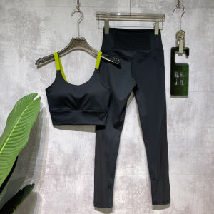 ชุดโยคะสั้นแห้งเร็วสำหรับผู้หญิง ชุดออกกำลังกายสำหรับฤดูใบไม้ผลิและฤดูร้อน ชุดวิ่งกลางแจ้ง ชุดโยคะสุดเท่ ชุดกีฬาสุดไฮเอนด์