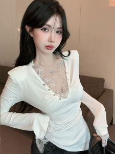 GUZILIAN | Pure Desire Sweet Spicy Girl V-neck Lace Splice Slim Fit Base Shirt Womens Design Sensation Small Audience Long Sleeve Beautiful Top
