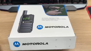 （2 PCS) Motorola T82 Walkie Talkie Professional Two Way Radio Walkie Talkie Long Range 10Km High Power 10W UHF 400-480MHz with Wireless Copy Function Radios for Hotel Mall and Team Use