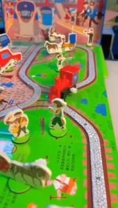 47.[READY STOCK] 🚂 3D Buku Magnet Kereta Api Moving Train Toy Railway station setup magnetic books pretend play puzzle kid educational toy gift box history of train development小火车轨道场景磁力贴书儿童玩具套装