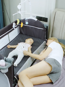 Portable Foldable Baby Cot Ketinggian boleh laras termasuk PERCUMA tilam + kelambu