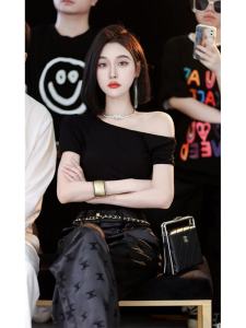 Slim Fit Shoulder Baring Top for Women Stylish Korean Style Short Sleeve T-Shirt Pure Color Casual Wear Perfect for Summer