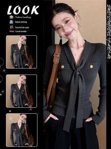 Flared Ribbons V-Neck Knitted Top