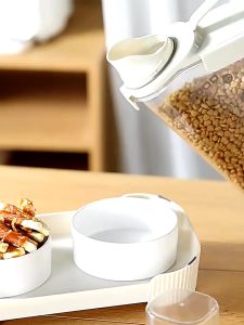 กล่องใส่อาหารสัตว์เลี้ยง ใช้ถนอมอาหาร กันความชื้น สำหรับผู้ที่มีความรู้สึกไว้ ปิดผนึกอย่างดี