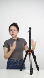Tripod Yunteng VCT-180 Chuyên Nghiệp - Chân Đế 1m74 Kèm Remote Kẹp Điện Thoại Ngàm Chắc Chắn