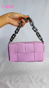 C-059 Tas Selempang Wanita Anyaman Rantai Model Terbaru Unik dan Fashionable