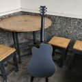 Gitar Yamaha Jumbo F310 Custom. 