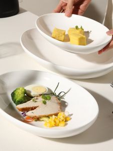 Nordic Pure White Ceramic Glazed under Color Luxury High-End Fish Steaming Plate Elliptical Deep Salad Plate Home Use