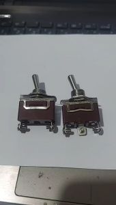 Công tắc đèn còi  công tắc 2 chân 3 chân đảo chiều