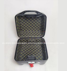 แผ่นรองท่อไอเสียแบบอะลูมิเนียม GIVI V47 แผ่นรองท่อไอเสียแบบด้านนอก อุปกรณ์เสริมสำหรับรถจักรยานยนต์ เหมาะสำหรับ GIVI B32/B360