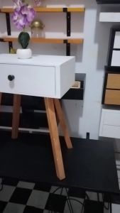 MEJA NAKAS SAMPING TEMPAT TIDUR/MEJA SUDUT/MEJALACI( bisa customm ukuraan / pproduk}