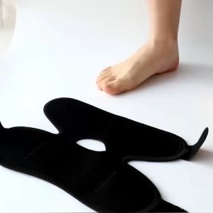Ankle Support Adjustable Ankle Brace / Deker Pelindung Engkel Kaki / Pelindung Kaki Tumit Keseleo