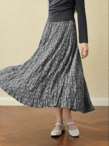 SEIFINI | Flowing Slimming Elegance Floral Pleated Midi Skirt