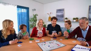 (SG)SEQUENCE- Original Version Multiplayer Fun Game with Folding Board Cards and Chips