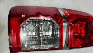 Đèn Hậu Xe Toyota Hilux 2010-2015