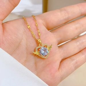 Ladamas Kalung Titanium Dengan Liontin Hati Bidadari Dengan Permata Untuk Harian Fashion Korea KT23