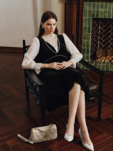 Koradior | Elegant Velvet Waist-Cinching Faux Layered French Contrast Color Dress