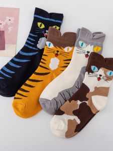Adorable Cat Stripe Socks Womens Mid-Calf Warmth Animal Stripe Pattern Autumn Winter Thermal Cute Style Sports Yoga Fitness