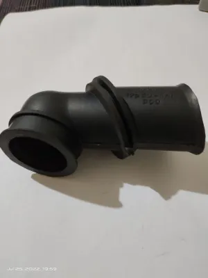 Xrm Air Cleaner Hose/Manifold Rubber black 1pc