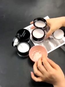 Lameila Waterproof Oil Control Loose Powder Does Anti Sweat Long-lasting Concealer Foundation Not Take Off Makeup