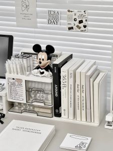 ชั้นวางของสำนักงานเรียบง่าย ช่องเก็บของสำหรับหนังสือ ช่องเก็บของสำหรับปากกา ชั้นวางของสำหรับโต๊ะทำงาน กล่องเก็บของสำหรับจัดระเบียบของเล่น น่ารัก