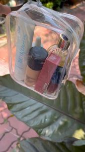 กระเป๋าใสใส่เครื่องสำอาง กระเป๋ากันน้ำ มีตะขอห้อยพกพาได้ กระเป๋าพลาสติก กระเป๋าใส่ของจิปาถะ แบบใสมองเห็นสะดวก