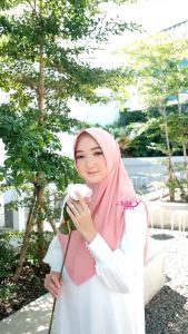 Hijab Instan Clara Serut Pad By Arey