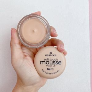 Phấn Tươi Có Độ Che Phủ Cao Essence Soft Touch Mousse 04 Matt Ivory Hộp 16g