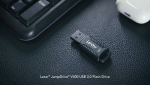 Lexar JumpDrive V400 64GB/128GB/256GB USB 3.0 256-bit AES Compact Flash Drive With Key Ring Loop