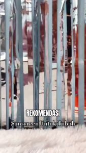 DeBiuryn Holisuns Two Brightening Moist Sunscreen SPF Skin Barrier Protect Body Lotion 80gr