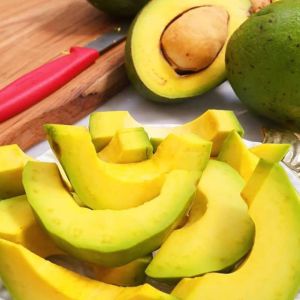 Alpukat Mentega GURILEUM Gurih dan Peuleum 1 Kg (var 5-6) Fresh