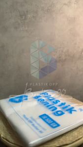 Kantong Plastik Minuman / Kantong Kresek PE Bening TRANSPARAN Uk 30 . KANTONG PLASTIK BENING