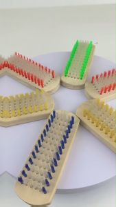 20warehouse แปรงซักผ้าด้ามไม้ แปรงทำความสะอาดห้องน้ำ แปรงขัดห้องน้ำ ที่ขัดห้องน้ำ แบบด้ามไม้ คละสี