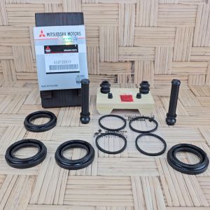 SIL SEAL REM CAKRAM DEPAN PAJERO DAKAR 2016 SAMPAI 2019 1SET